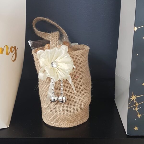 gift bucket box